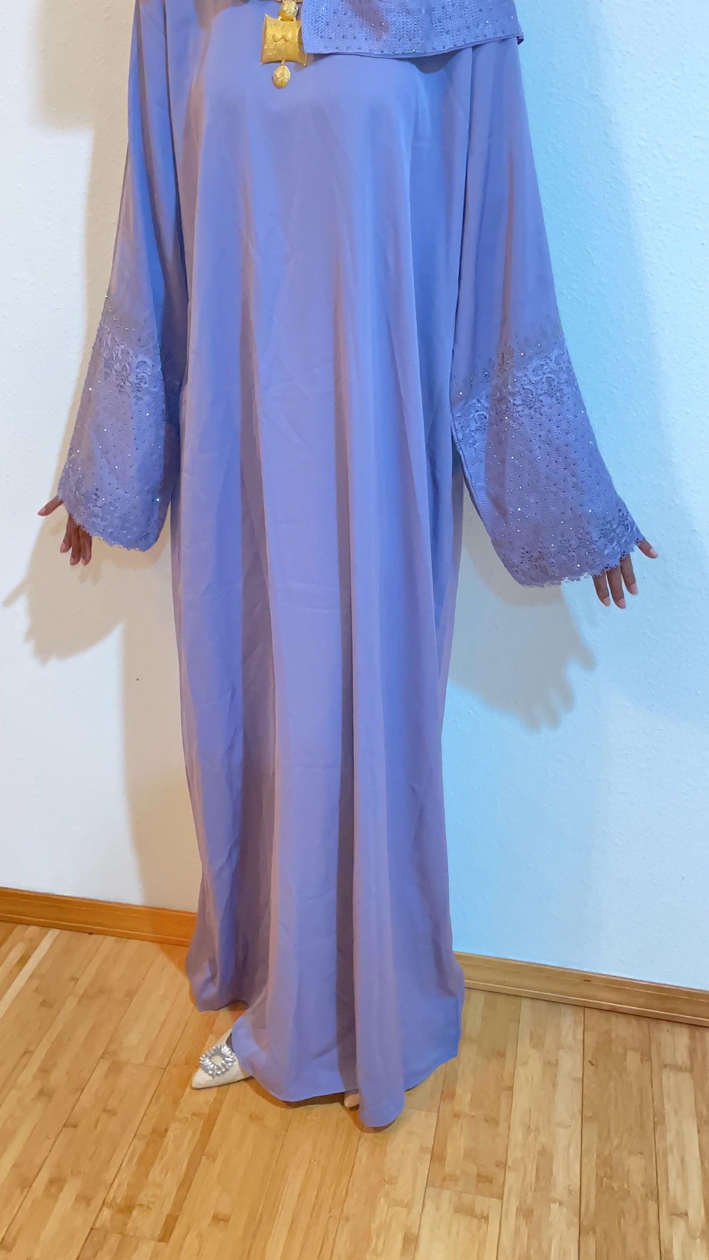 PURPLE EMBROIDERED- CLOSED ABAYA